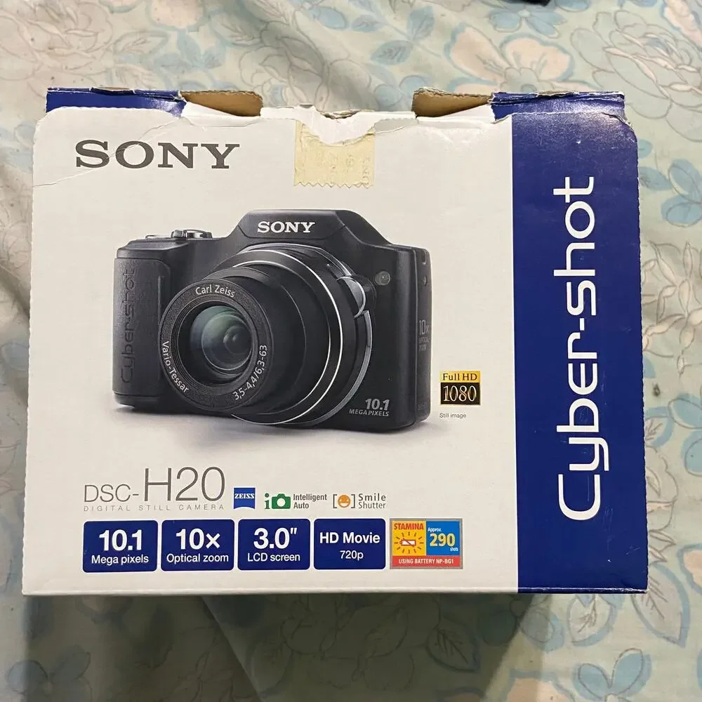 Sony Cyber Shot DSC H20 10.1 MP Digital Camera Battery Cord Manual Disc Ppwk